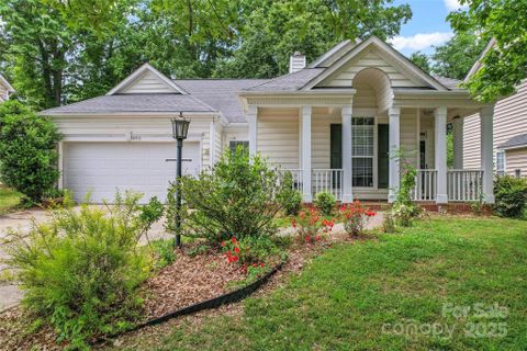11913 Little Stoney Court sold home in Robyns Glen, Charlotte, NC