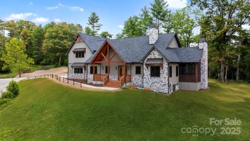 31 Emory Paige Road sold home in Garrison Hills, Weaverville, NC