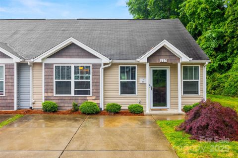 117 S Canyon Ridge Drive sold home in Mountain Island Village, Mount Holly, NC