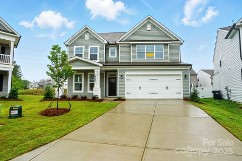 2020 Embassy Court sold home in Hampton Woods, Charlotte, NC