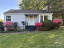 1059 16th Avenue sold home in Hickory, SC