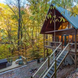 100 Candlemaker Trail