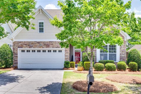 1033 Knob Creek Lane sold home in Lakeshore, Tega Cay, SC