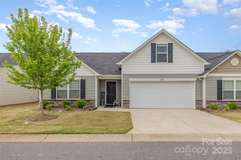1125 Silvertrace Drive sold home in Greystone Village, Salisbury, NC