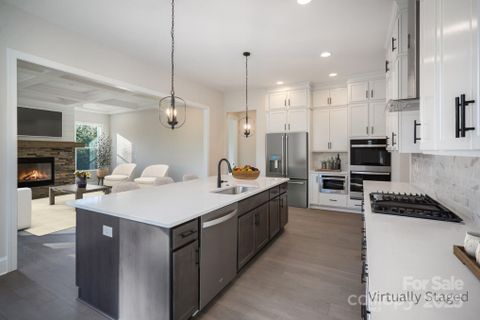 515 Edmunds Lane