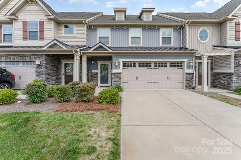 11062 Discovery Drive sold home in Edison Square, Concord, NC
