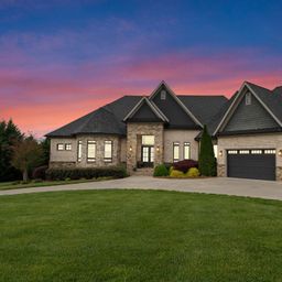 767 Pinnacle Drive