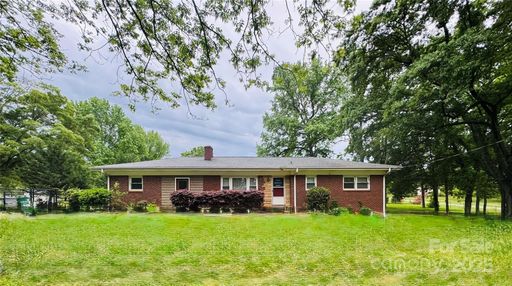 6615 Mount Holly Road sold home in Glenhaven, Charlotte, NC