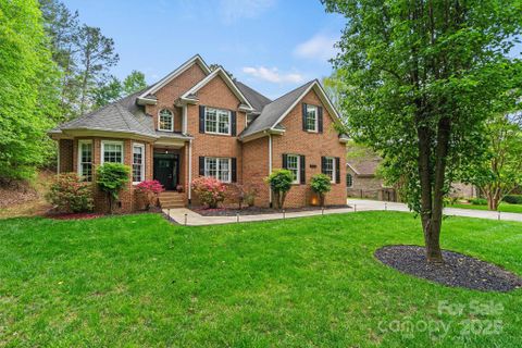 8032 Turnberry Lane sold home in Cowans Ford Park, Stanley, NC