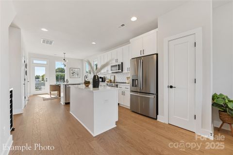 546 Rountree Road sold home in Montclaire Terraces, Charlotte, NC