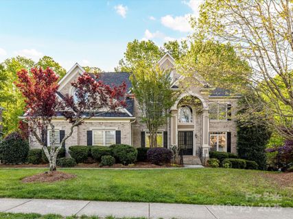 3200 Delamere Drive