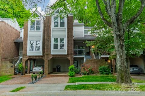 313 S Clarkson Street sold home in Clarkson Place, Charlotte, NC