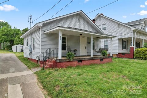 18 Douglas Avenue sold home in Aurora Highlands, Concord, NC