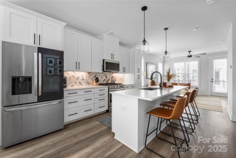 4002 Tundra Road sold home in Tremont Station, Charlotte, NC