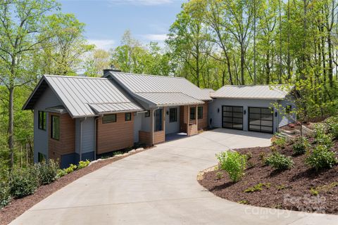 26 Hickory Top Lane active home in Sovereign Oaks, Asheville, NC