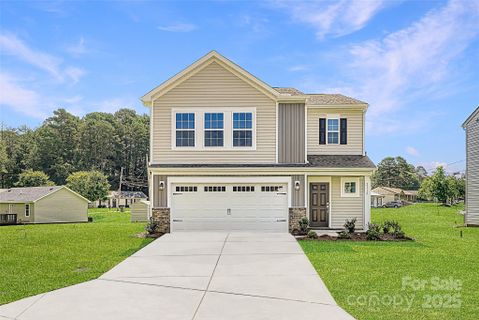 2112 Columbidae Lane sold home in Blackwood Creek, Gastonia, NC