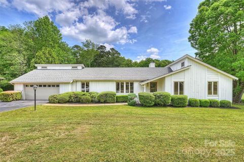 8501 Raintree Lane