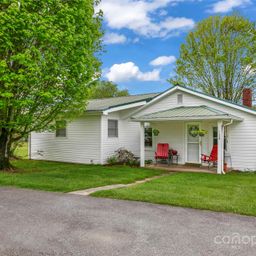 128 Summit Avenue
