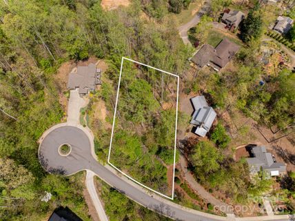 15 La Grange Drive active home in Beaucatcher Heights, Asheville, NC