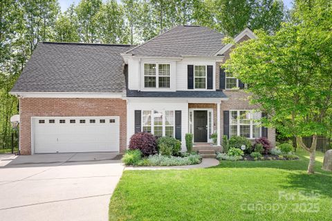 7221 Quail Hunt Drive sold home in Oxford Hunt, Stanley, NC