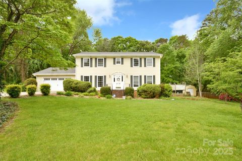 202 Brookmeade Drive sold home in Brookmeade, Statesville, NC