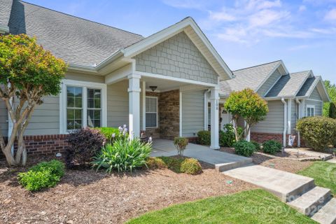 108 Ivy Court sold home in Henrys Glen, Morganton, NC