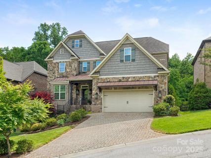 3725 Windbluff Drive