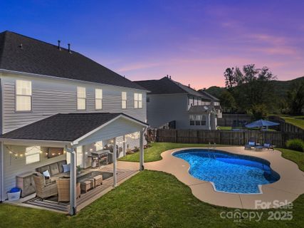 347 Wildbriar Road sold home in Cove At Livingston Farms, Fletcher, NC