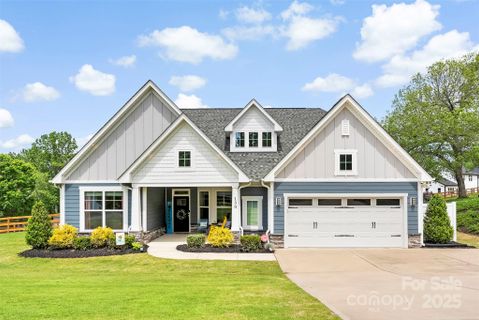 130 Candlewood Drive