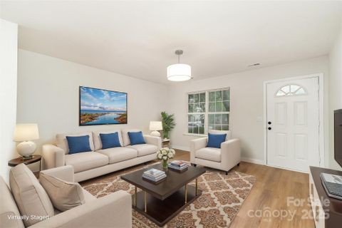 1620 Crandon Drive sold home in Peachtree Hills, Charlotte, NC