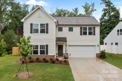 2535 Andes Drive sold home in Marthas Ridge, Statesville, NC