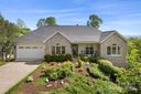 301 Governors Drive sold home in Hendersonville, SC