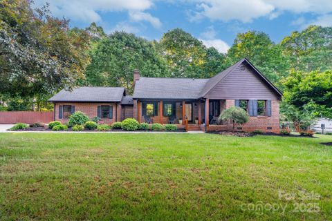 2202 Bearskin Lane sold home in Bearskin Place, Monroe, NC