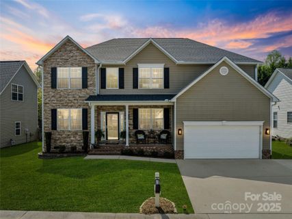 3 Holmes Lane sold home in Waightstill Mountain, Arden, NC