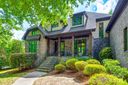 8239 Victoria Lake Drive sold home in Waxhaw, SC