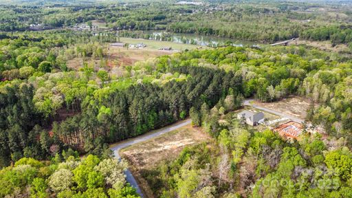 109 Wharf Lane sold home in River Oaks Landings, Statesville, NC