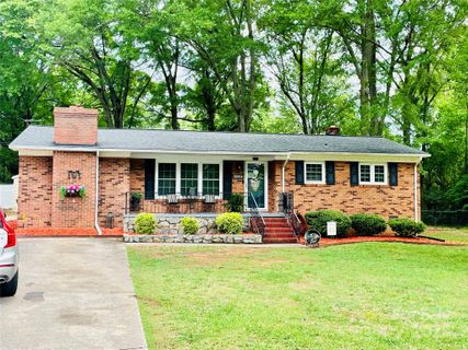 1400 Lackey Street sold home in Westside Development, Shelby, NC