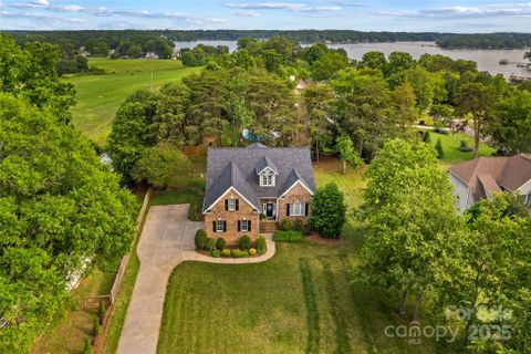 Paramount Shores, Sherrills Ford