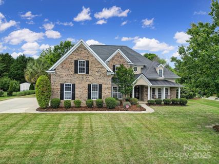 2218 Legacy Oak Drive