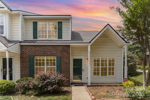 7718 Petrea Lane sold home in The Landing at Hickory Grove, Charlotte, NC
