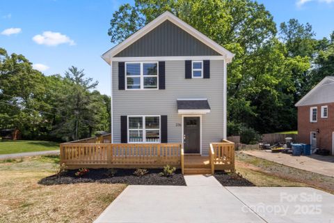 236 Elizabeth Avenue