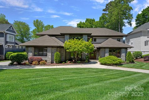 19501 River Falls Drive