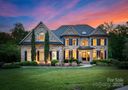 1021 Westbury Drive sold home in Matthews, SC