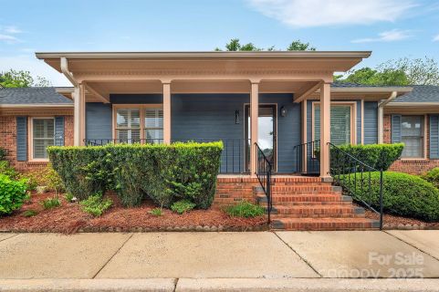 212 Pointe Circle sold home in Olde Pointe, Rock Hill, SC
