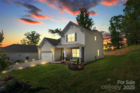 761 Fountain Park Boulevard sold home in Fountain Park, Asheville, NC