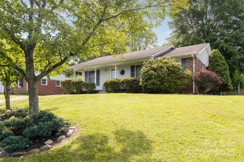 83 Skyview Terrace sold home in Knollwood, Asheville, NC