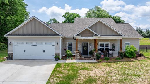 4949 Southview Drive sold home in Wallaces View, Hickory, NC