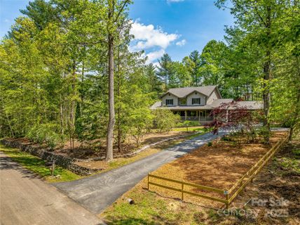 4 Waldrup Trace Road sold home in Brush Creek Farms, Fletcher, NC