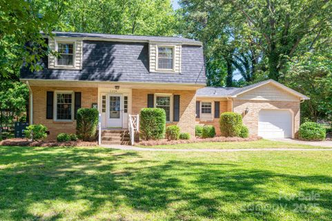 1324 Princeton Avenue sold home in Kingswood, Gastonia, NC