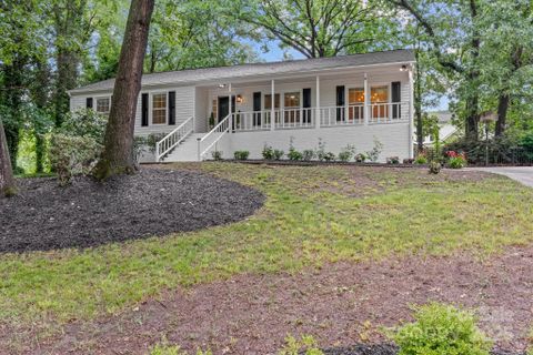 6719 Woodshed Circle sold home in Country Roads, Charlotte, NC